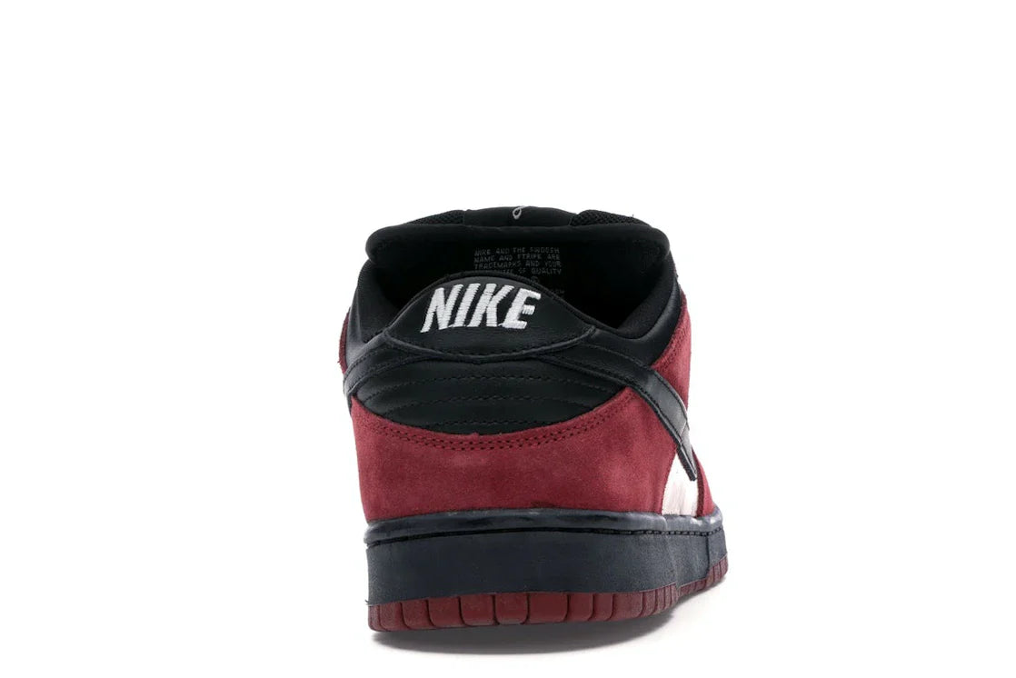 Nike	SB Dunk Low 'Milli Vanilli'