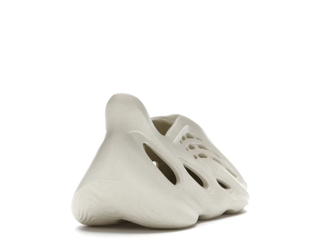 Adidas Foam RNNR 'Sand'