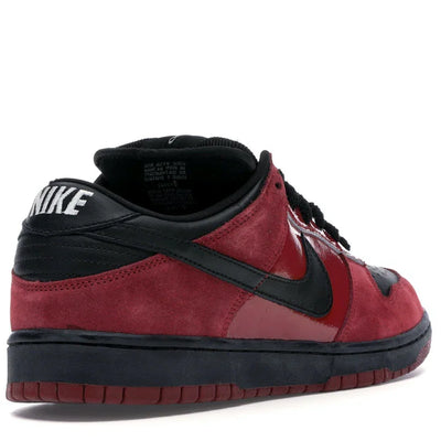 Nike	SB Dunk Low 'Milli Vanilli'