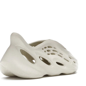 Adidas Foam RNNR 'Sand'