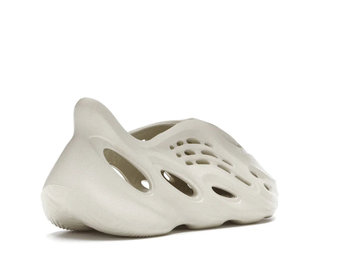 Adidas Foam RNNR 'Sand'