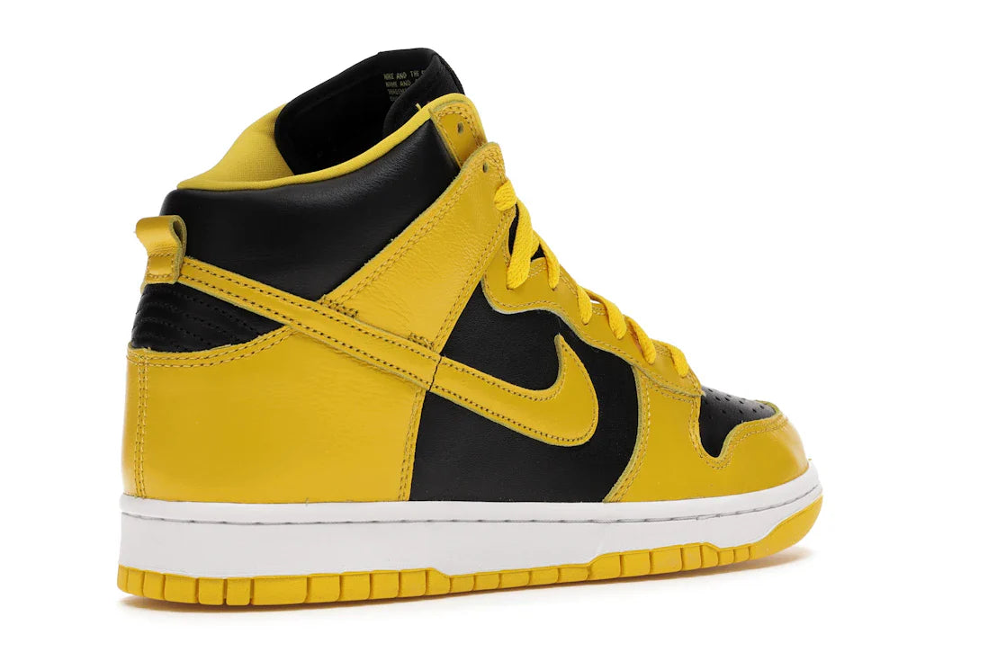 Nike	Dunk High 'Iowa/Varsity Maize'