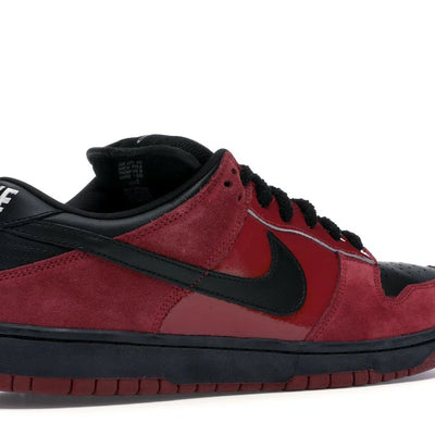Nike	SB Dunk Low 'Milli Vanilli'