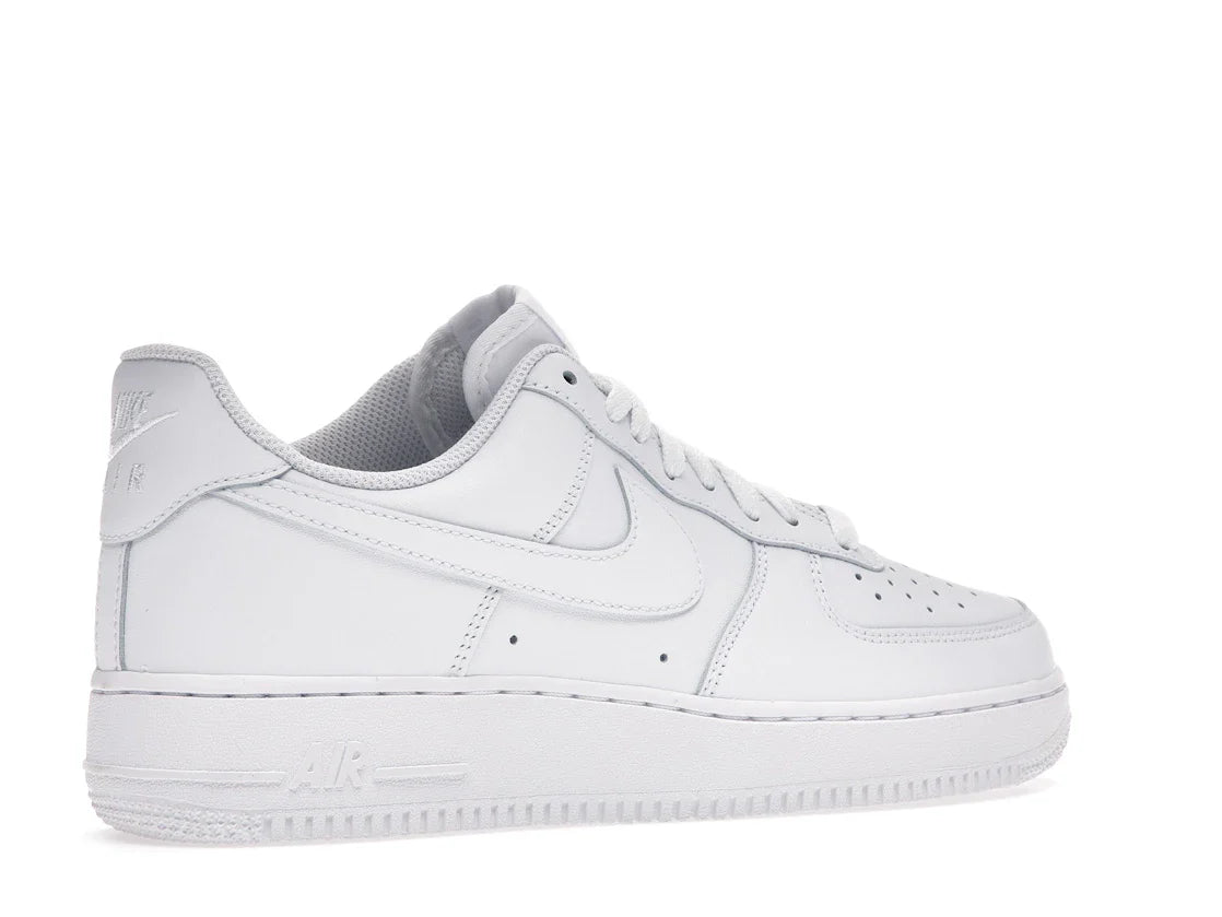 Nike Air Force 1 Low 07 'Triple White'