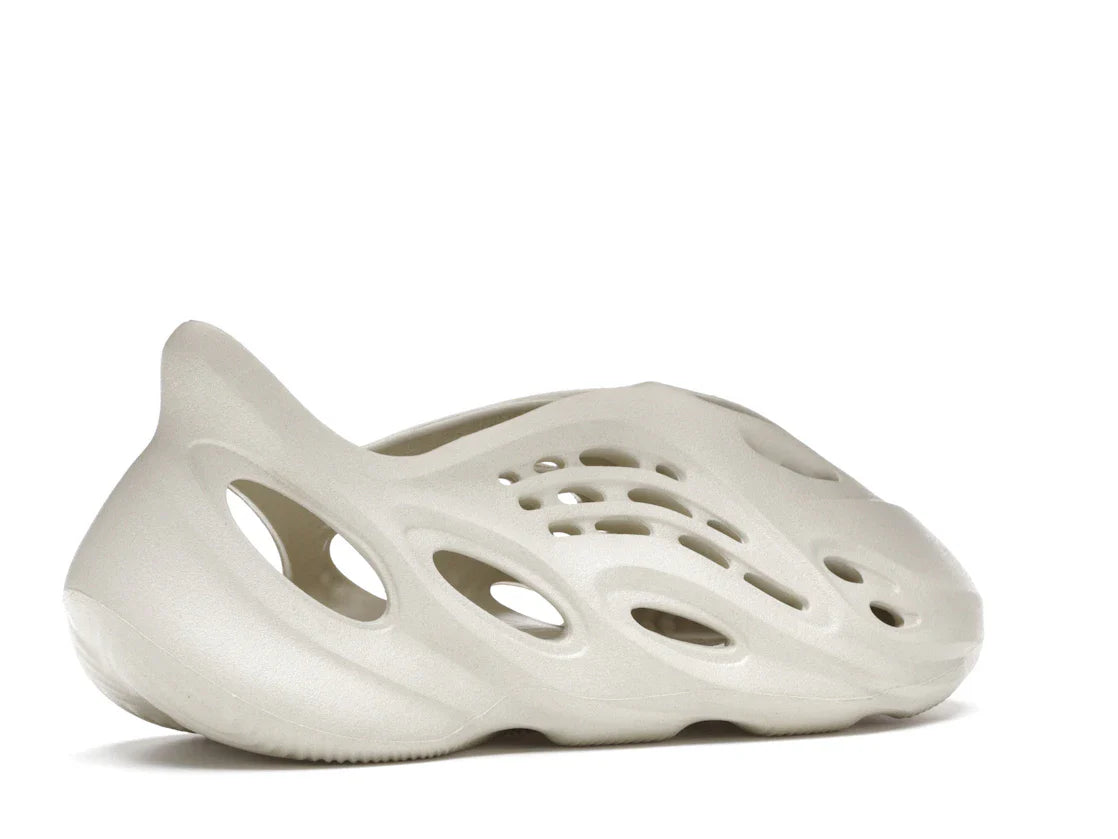 Adidas Foam RNNR 'Sand'