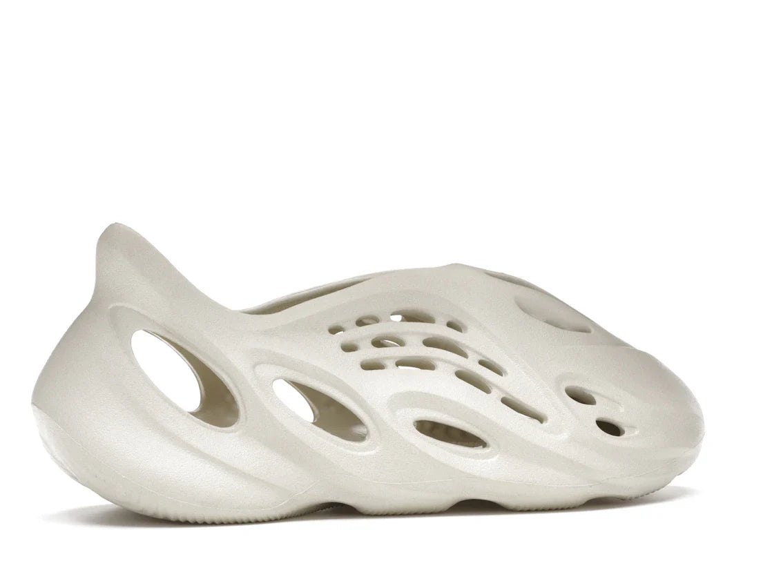 Adidas Foam RNNR 'Sand'