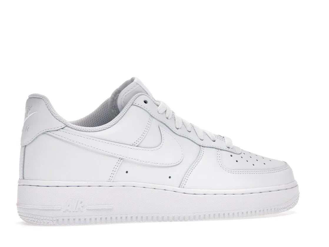 Nike Air Force 1 Low 07 'Triple White'