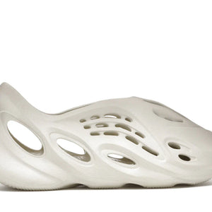 Adidas Foam RNNR 'Sand'