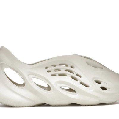 Adidas Foam RNNR 'Sand'