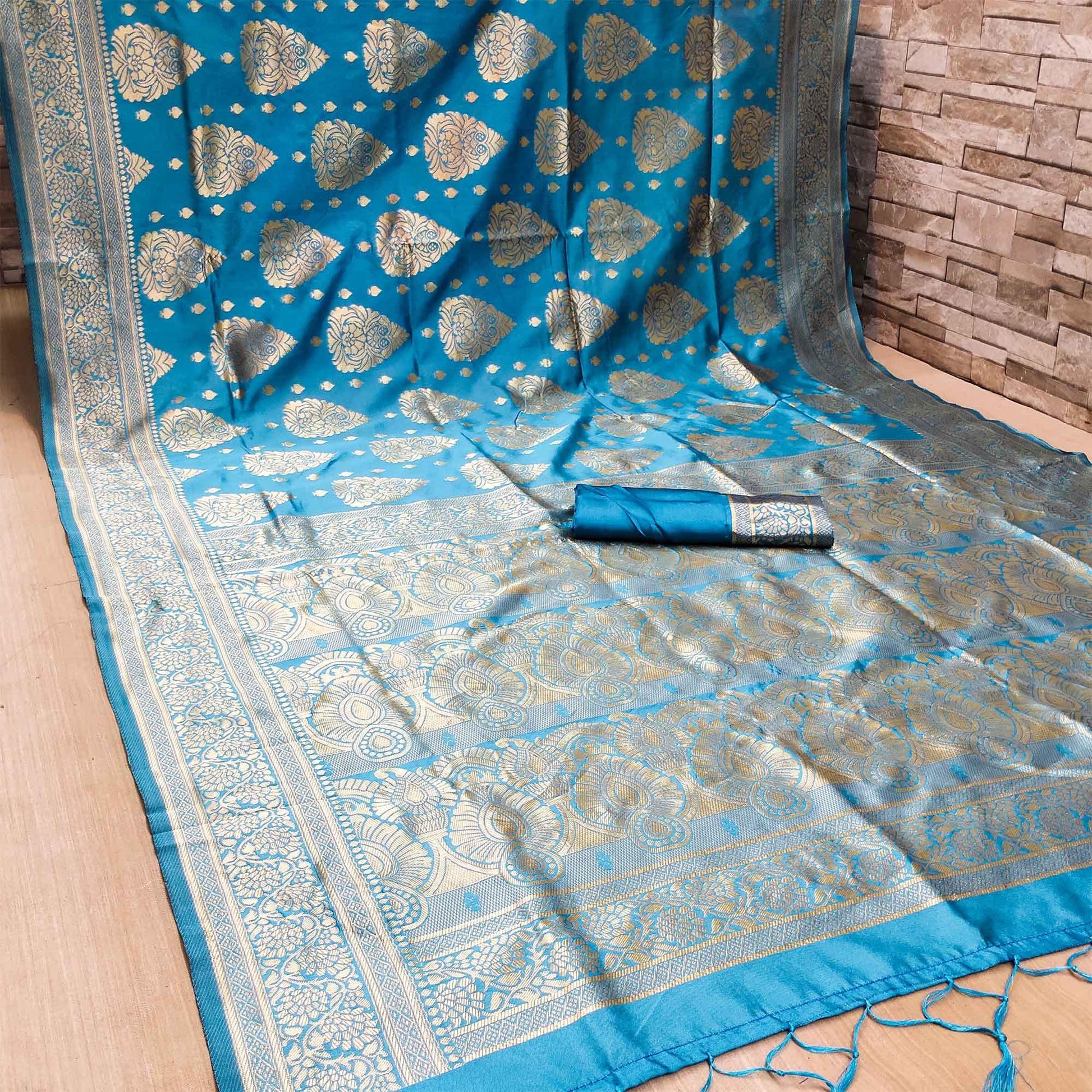 Imposing Firozi Blue Colored Festive Wear Woven Banarasi Silk Saree