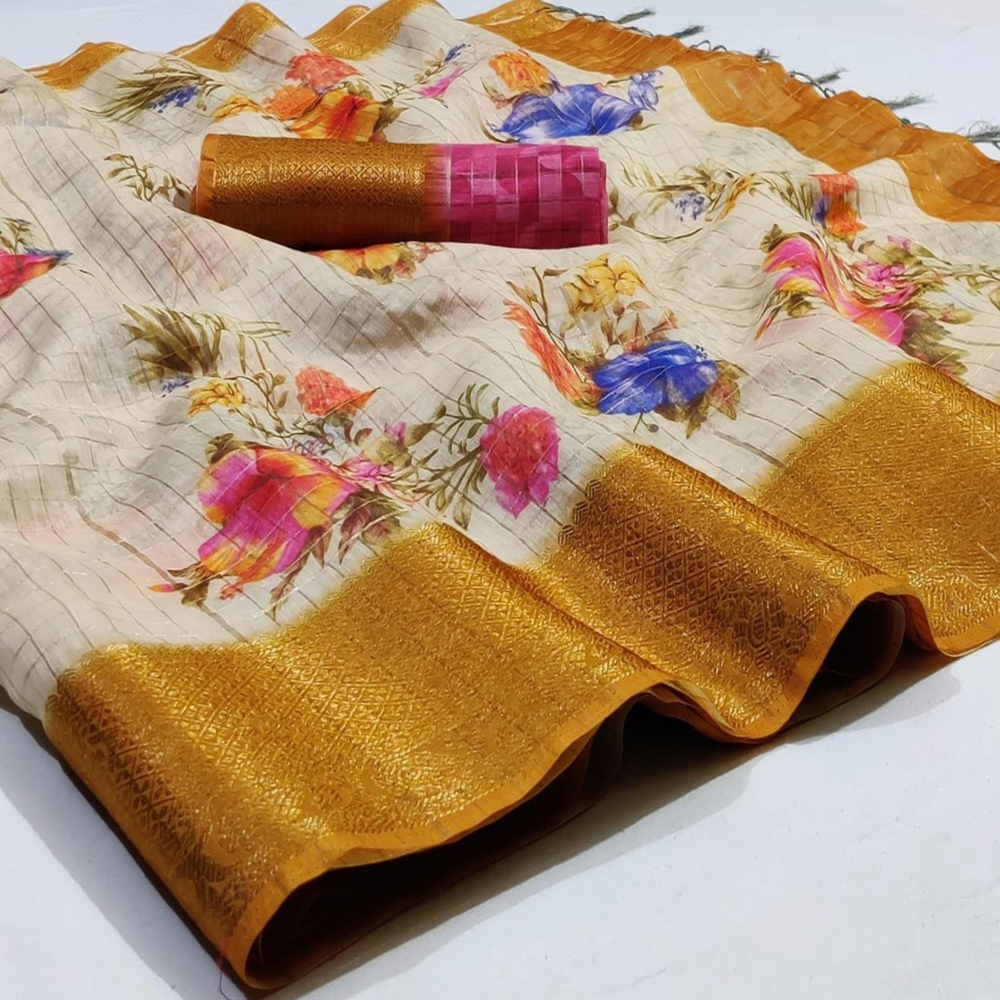 Imposing Offwhite Colored Festive Wear Woven Banarasi Silk Saree