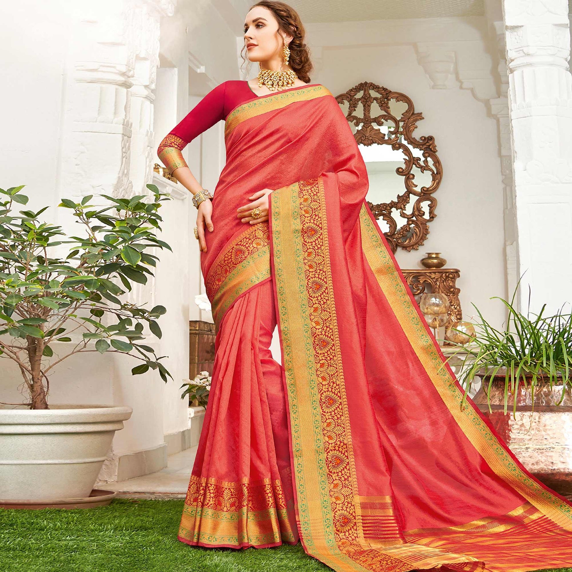 Imposing Pink Colored Festive Wear Woven Handloom Silk Saree