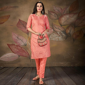 Impressive Peach Colored Casual Wear Printed Cotton Kurti