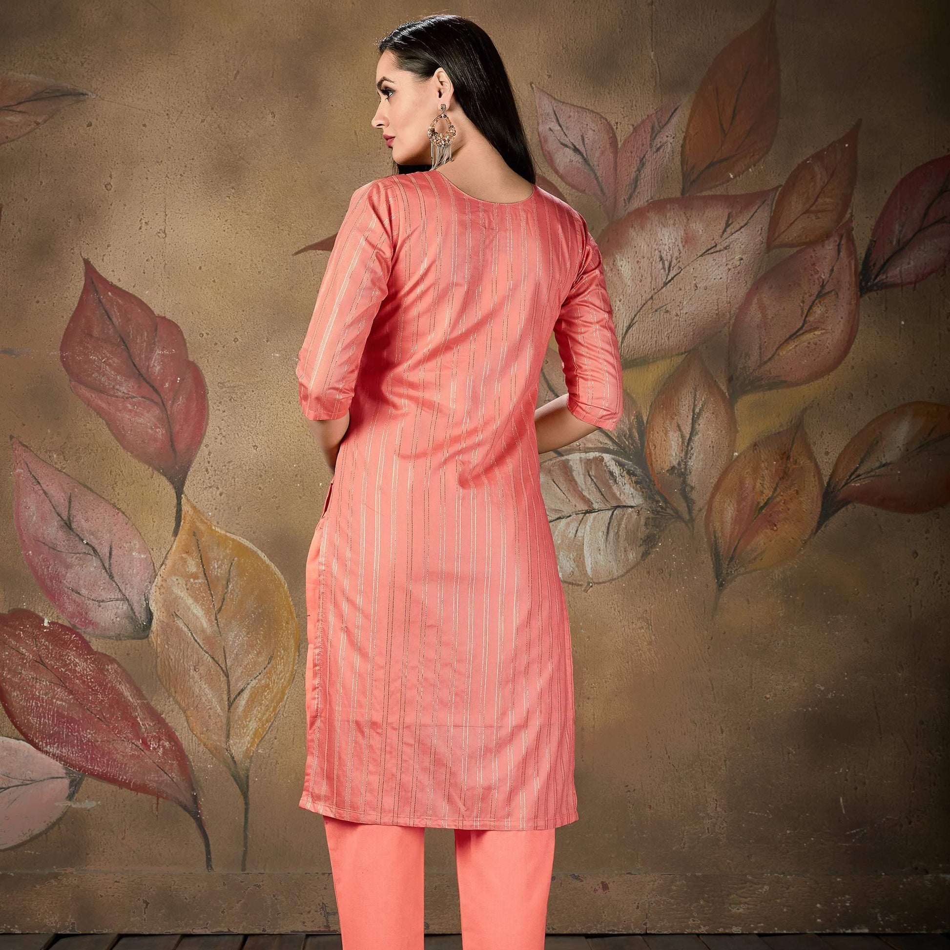 Impressive Peach Colored Casual Wear Printed Cotton Kurti