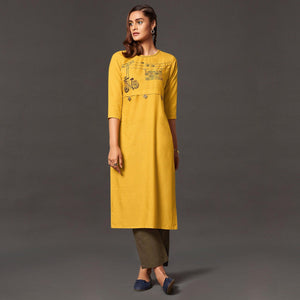 Impressive Yellow Colored Casual Wear Cotton Kurti With Bottom
