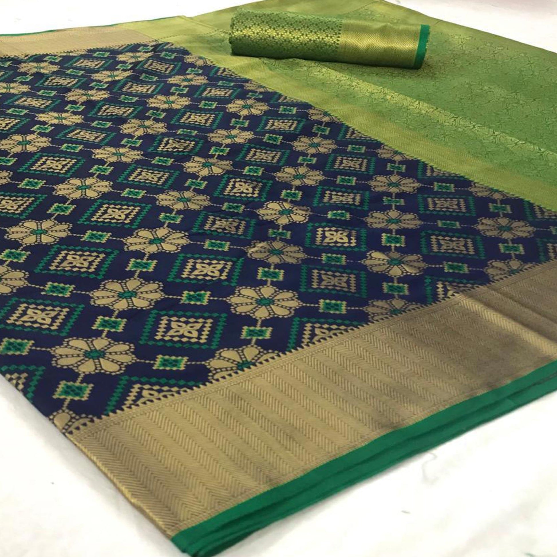 Innovative Dark Blue Colored Festive Wear Woven Silk Saree