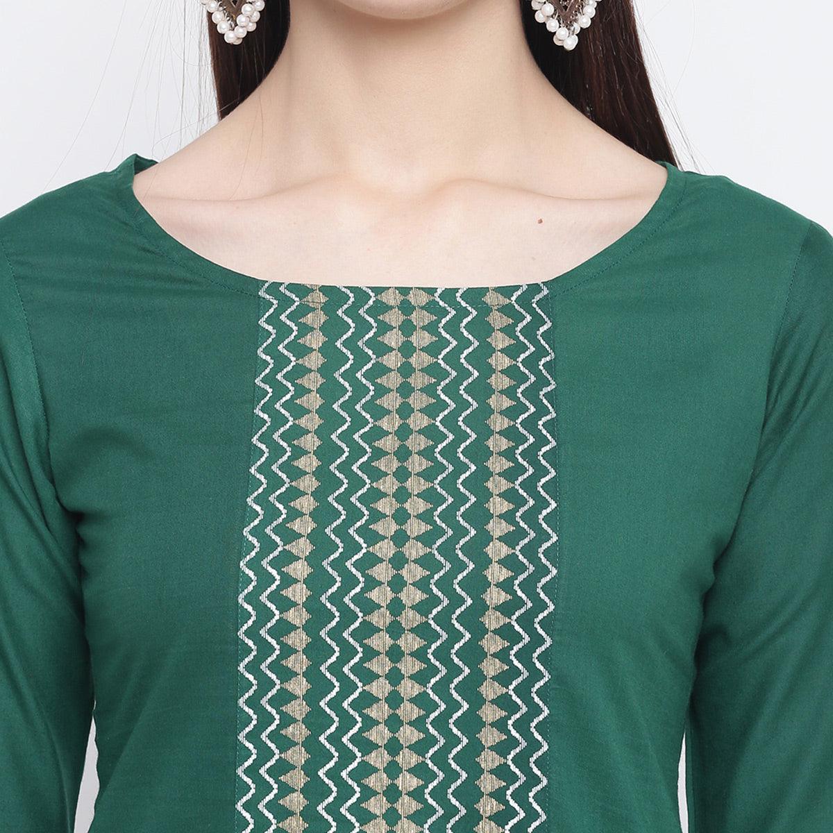 Innovative Green Colored Casual Wear Printed Cotton Kurti