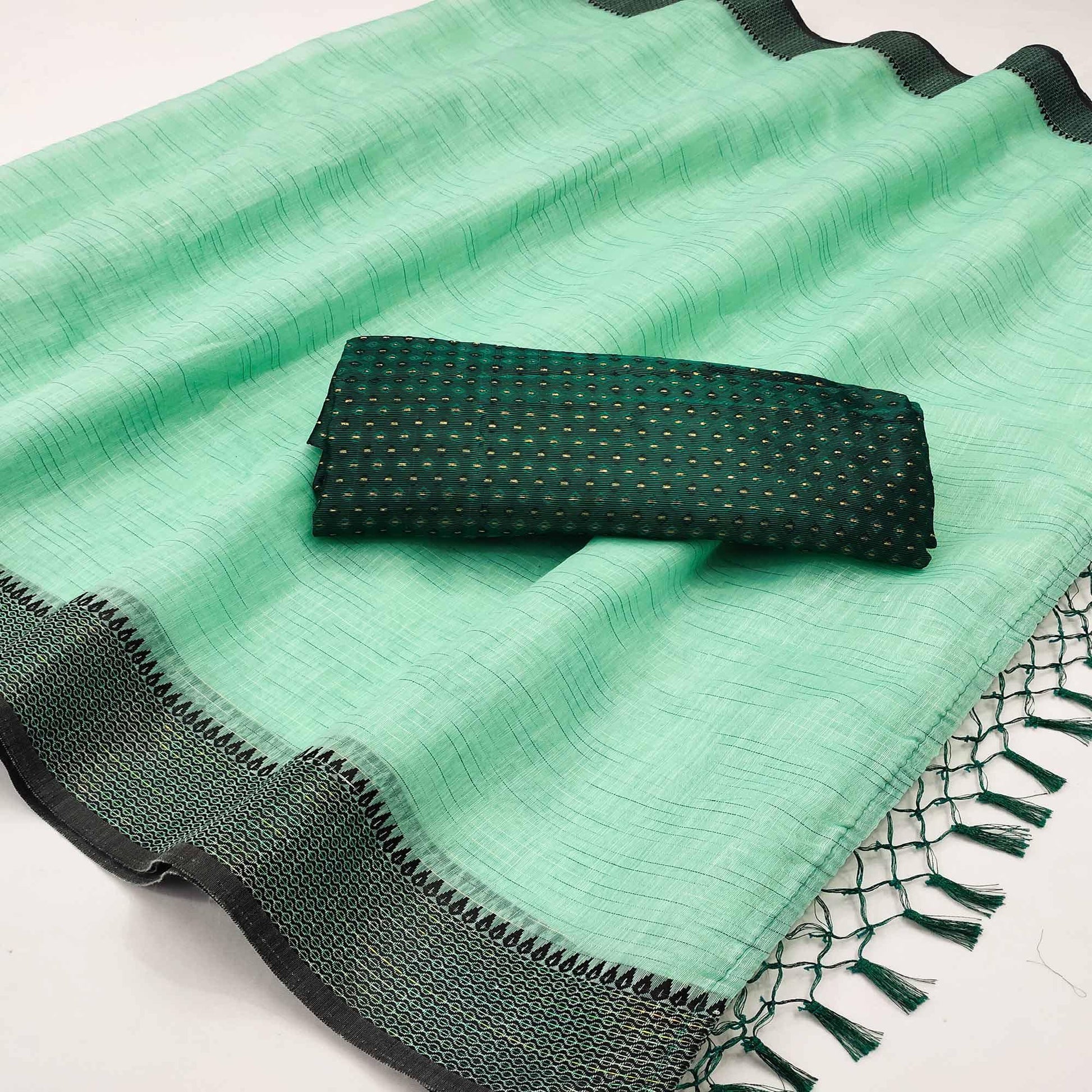 Innovative Rama Colored lining Pattern Casual Wear Cotton Saree