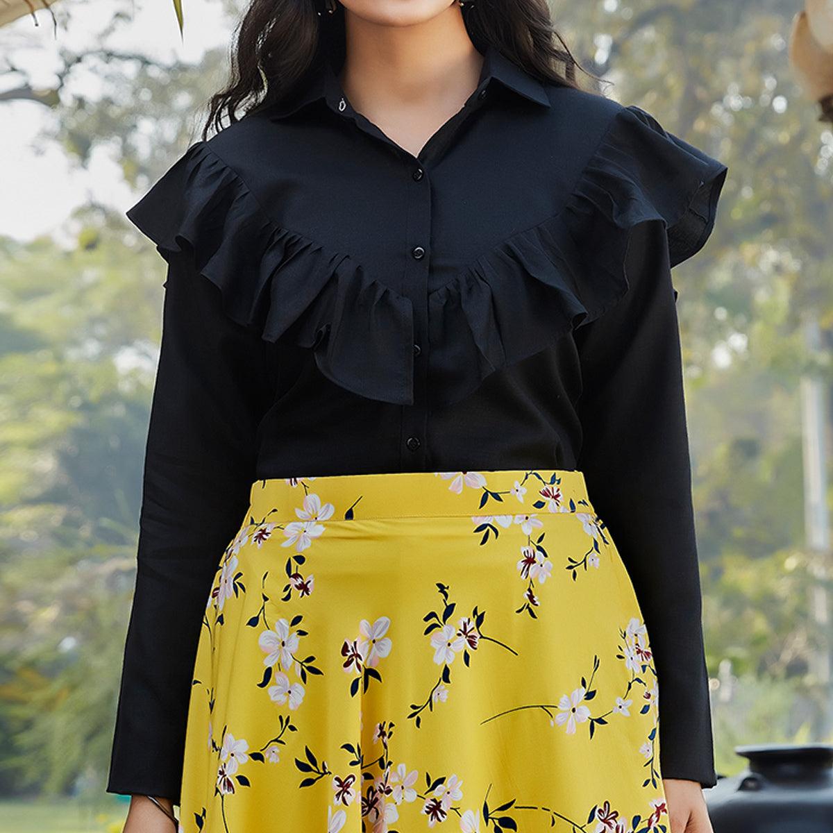 Intricate Black - Yellow Colored Casual Wear Printed Western Crop Top - Skirt Set