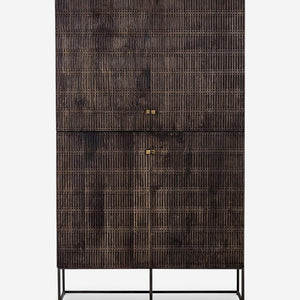 Japarii Cabinet