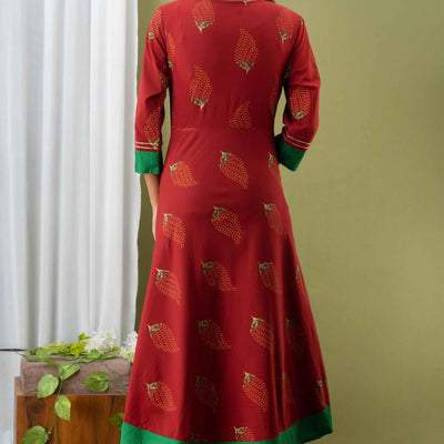 Women Red Cotton Flared Kurti