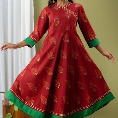 Women Red Cotton Flared Kurti