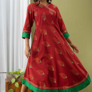 Women Red Cotton Flared Kurti