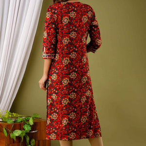 Women Floral Round Neck Cotton Kurti