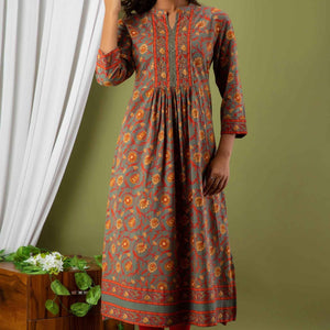 Women Colorful Cotton Flared Kurti