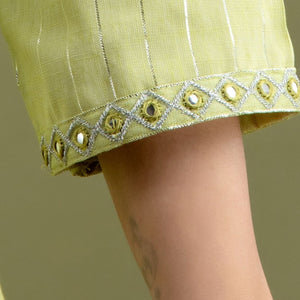 Women Sea Green Cotton Kurti with Pant