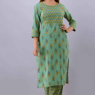 Women Green Cotton Kurti Round Neck with Pant