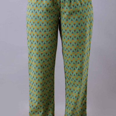 Women Green Cotton Kurti Round Neck with Pant