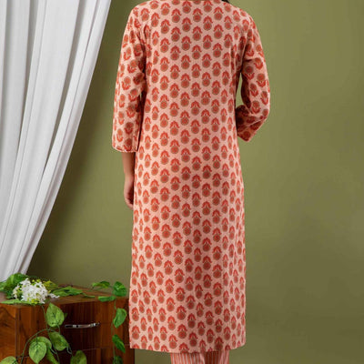 Women Peach Cotton Kurti with Pant & Dupatta