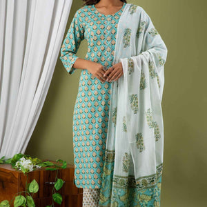Women Sea Green Cotton Kurti with Pant & Dupatta