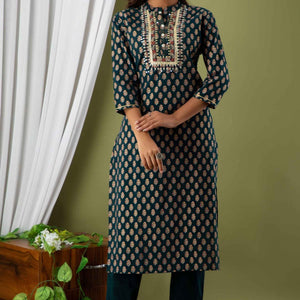 Women Cotton Foil Print Kurti with Pant & Dupatta