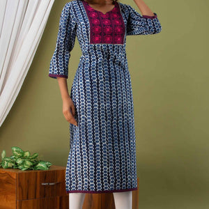 Women Blue Cotton Kurti