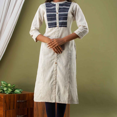 Women Cotton Serene White Kurti