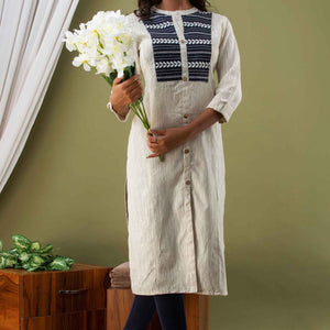 Women Cotton Serene White Kurti
