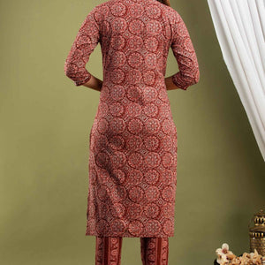 Women Maroon Cotton Kurti with Pant