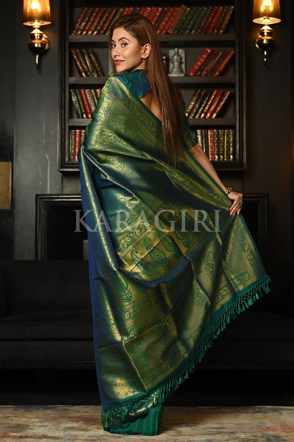 Azul Mar Blue Kanjivaram Saree