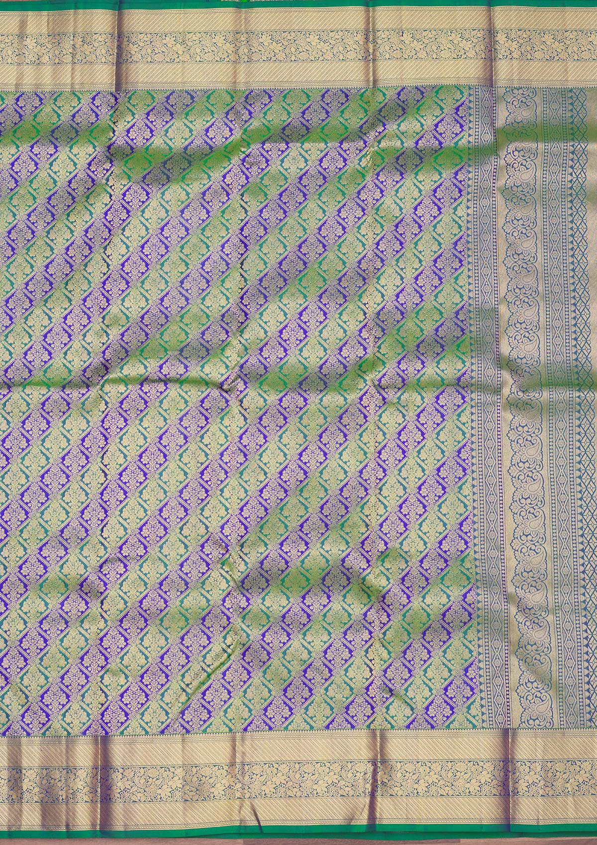 Bottle Green Zariwork Pure Silk Saree