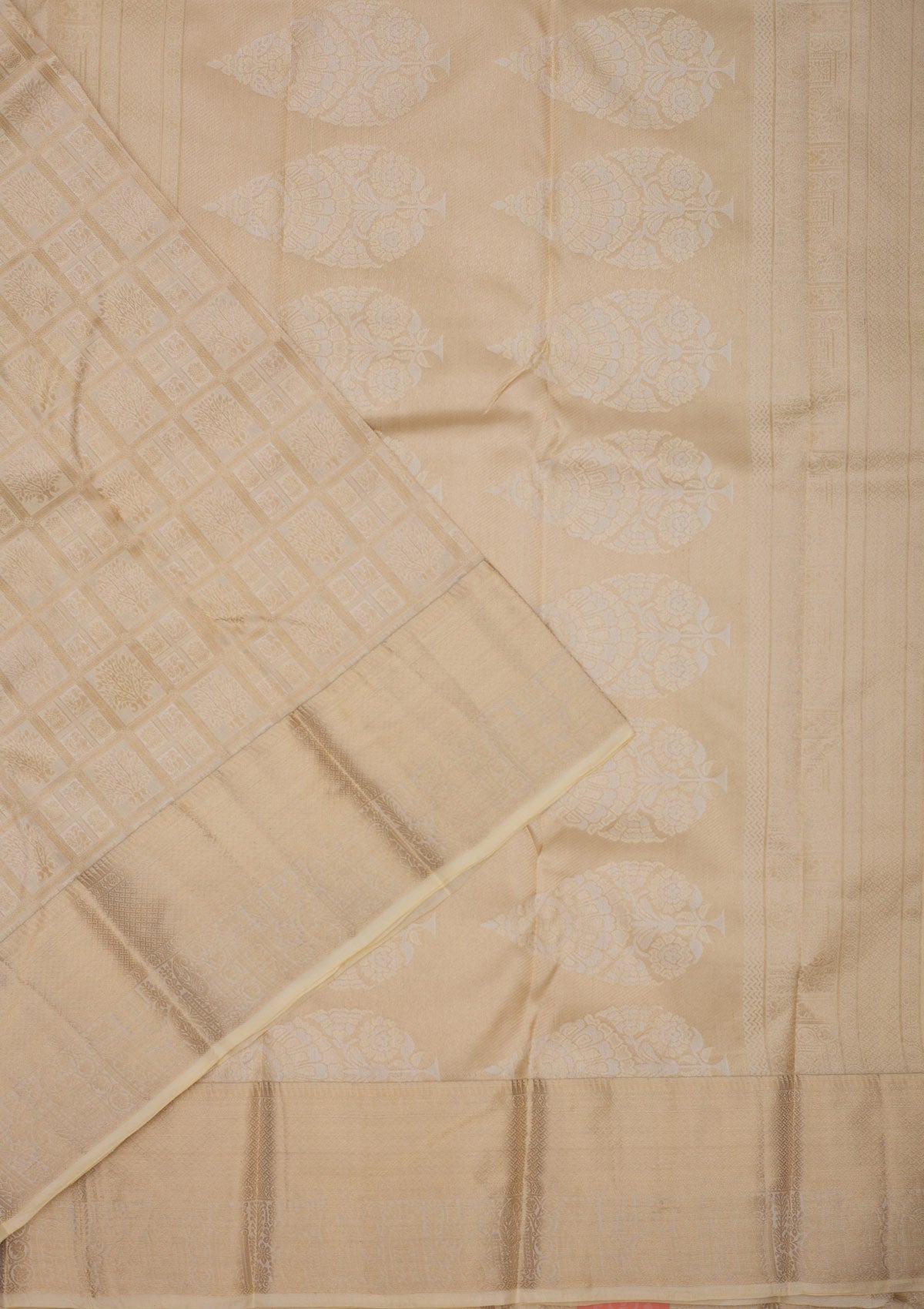 Cream Zariwork Pure Silk Saree