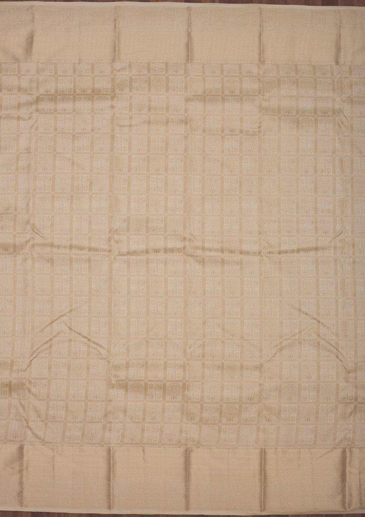 Cream Zariwork Pure Silk Saree
