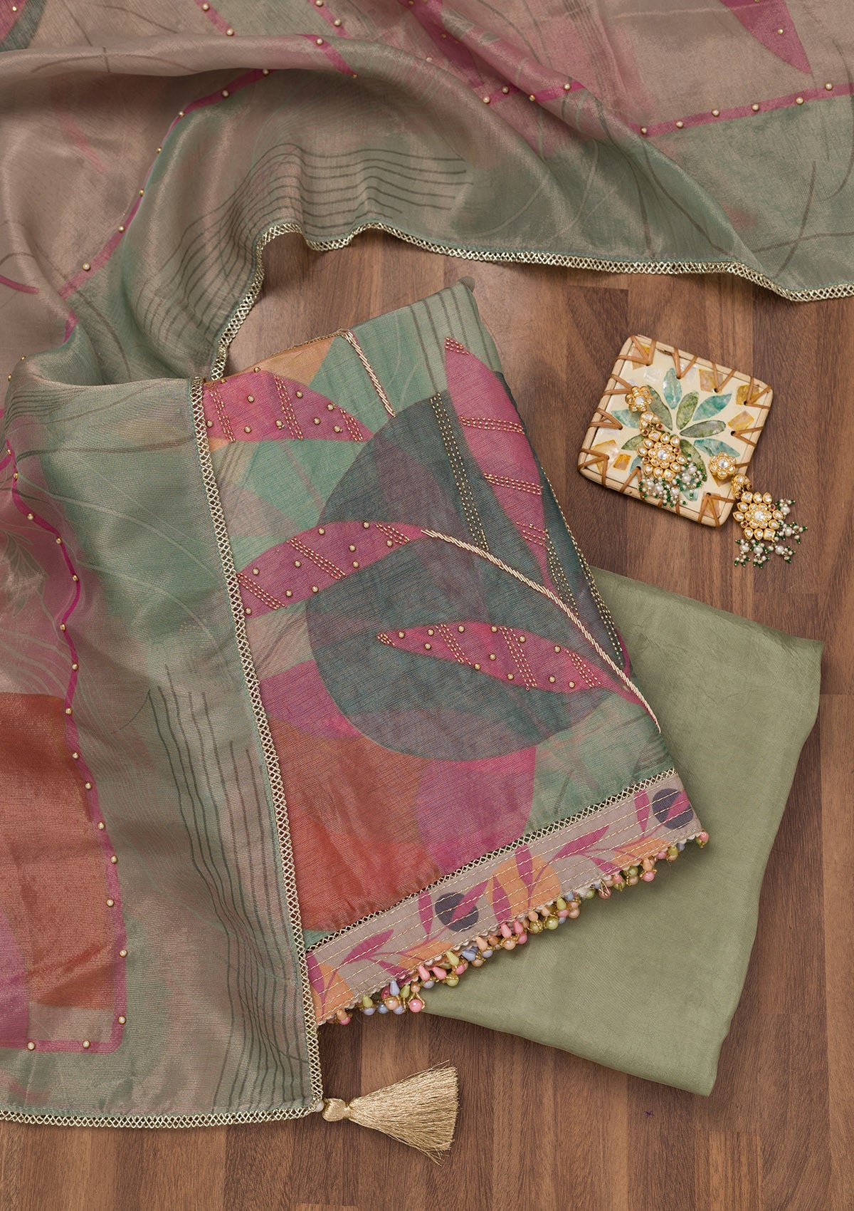 Green Printed Semi Crepe Unstitched Salwar Suit