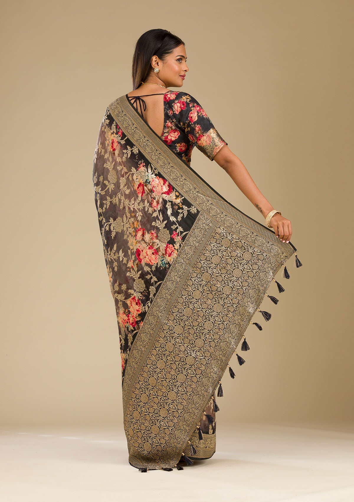 Grey Zariwork Georgette Saree