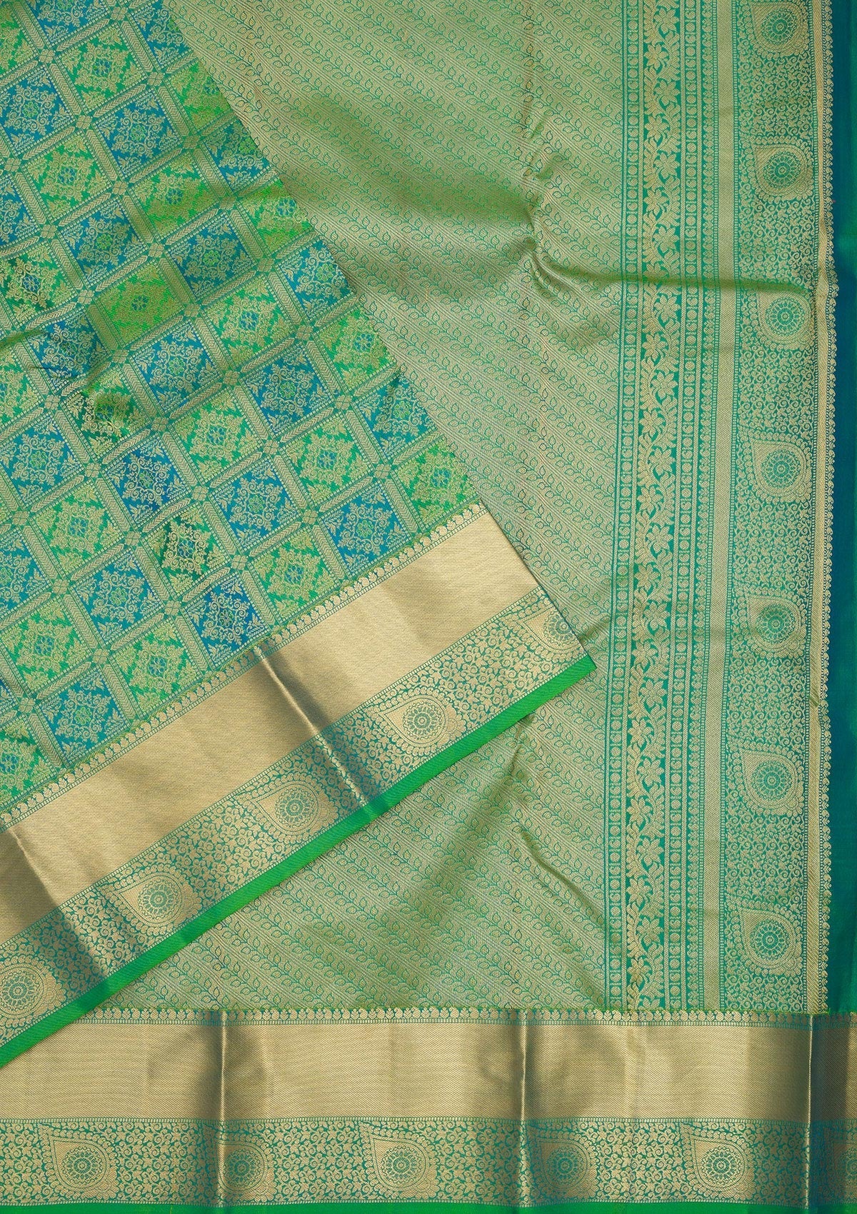 Leaf Green Zariwork Pure Silk Saree