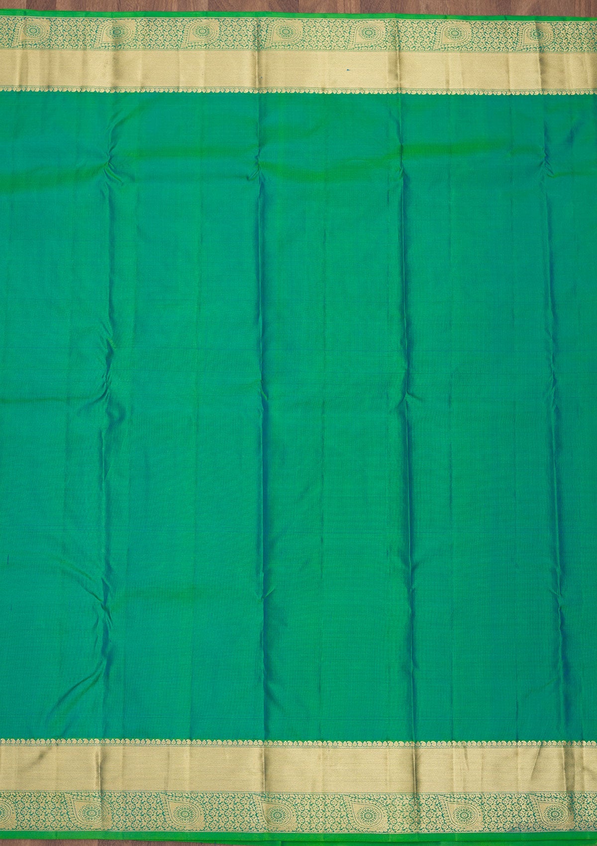 Leaf Green Zariwork Pure Silk Saree