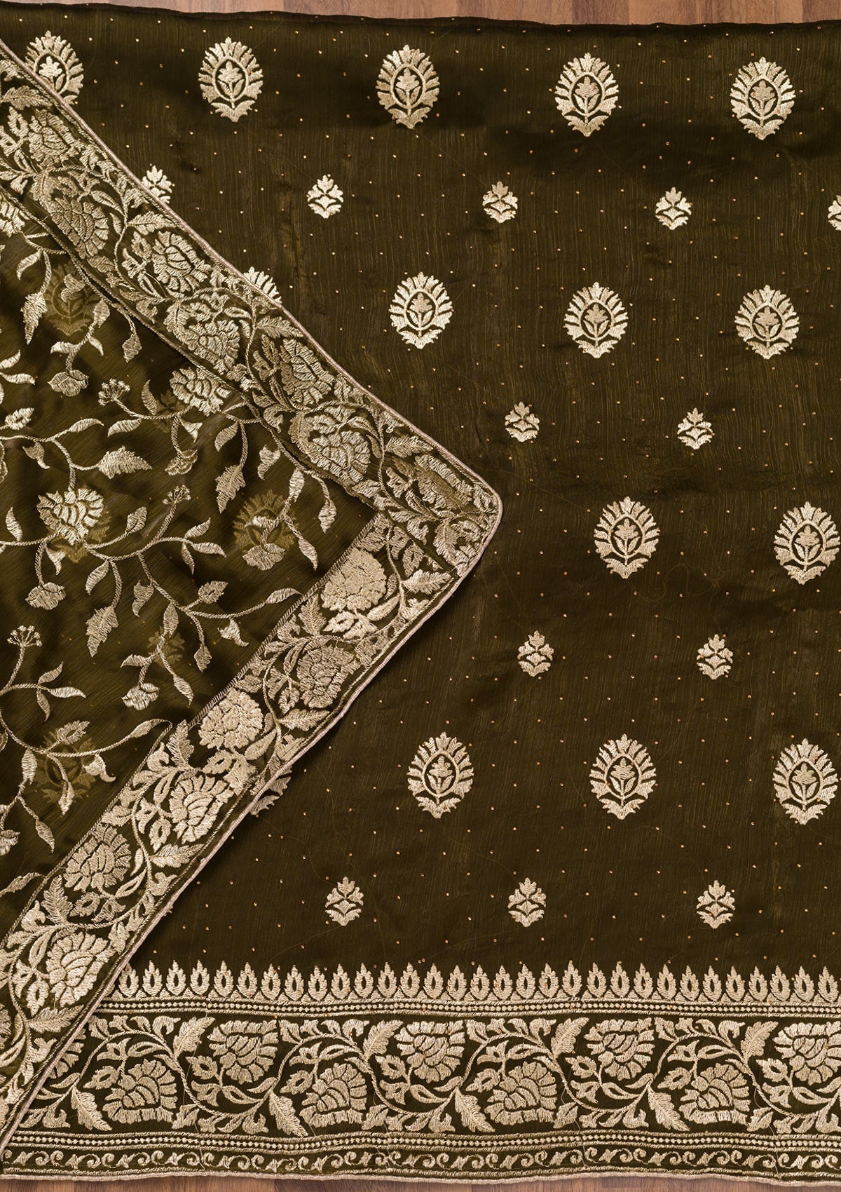 Mehendi Zariwork Semi Crepe Unstitched Salwar Suit