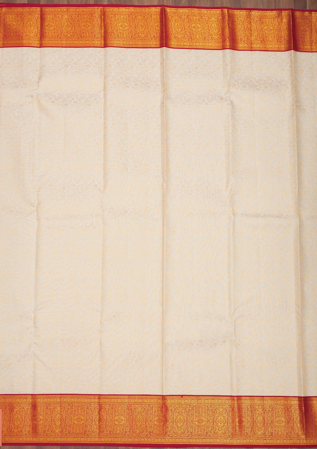 Off White Zariwork Pure Silk Saree