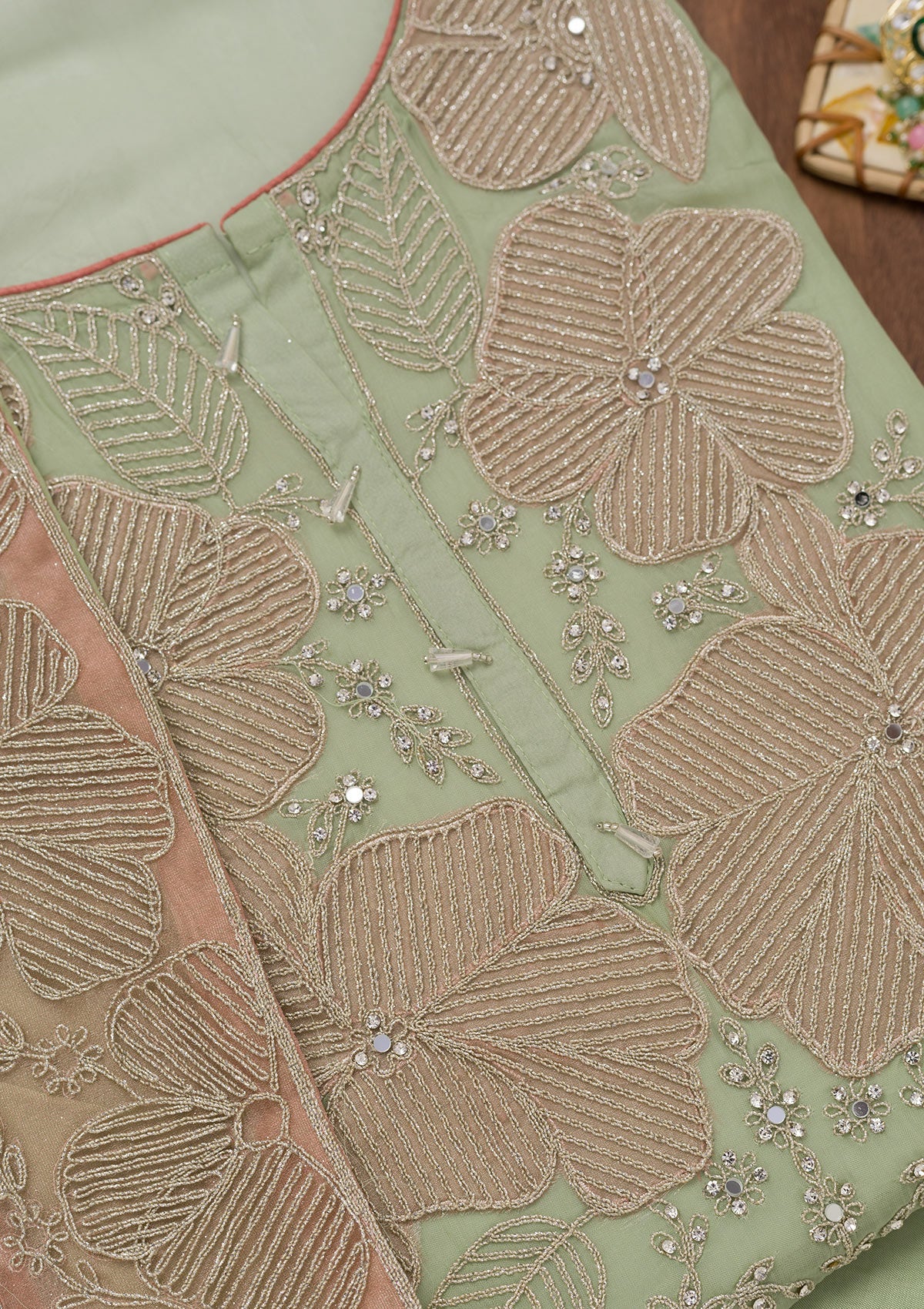 Pista Green Threadwork Georgette Unstitched Salwar Suit